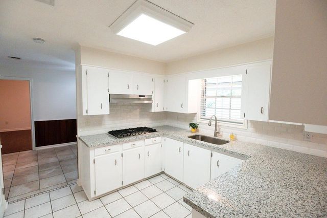 107 Piping Rock Drive, Houma, LA 70363