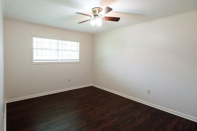 107 Piping Rock Drive, Houma, LA 70363