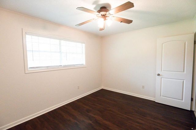 107 Piping Rock Drive, Houma, LA 70363