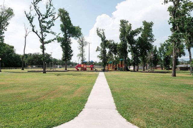 107 Piping Rock Drive, Houma, LA 70363