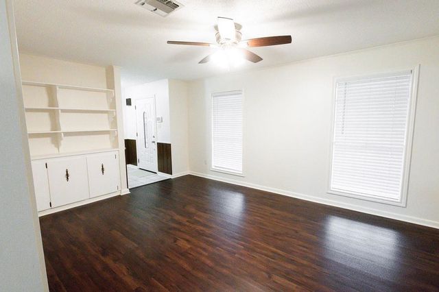 107 Piping Rock Drive, Houma, LA 70363