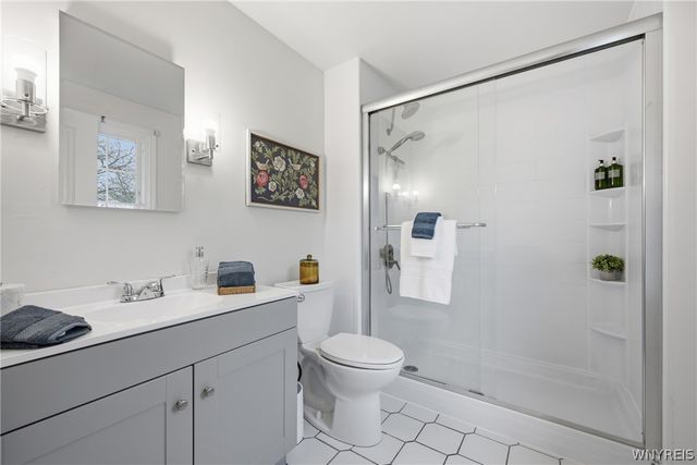 169 Presidents Walk, Amherst, NY 14221