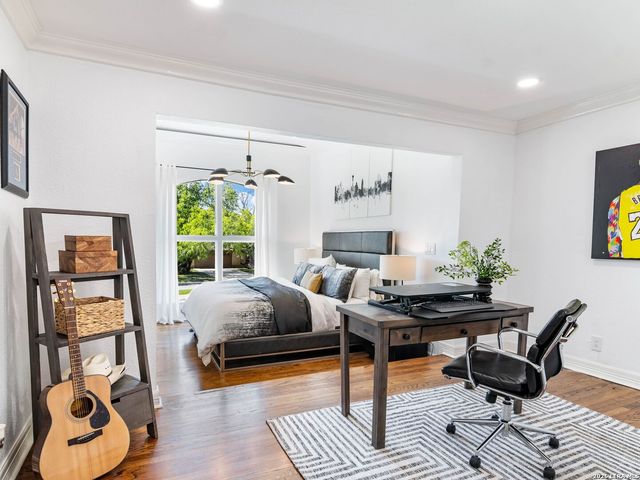 1109 Wiltshire Ave, Terrell Hills, TX 78209