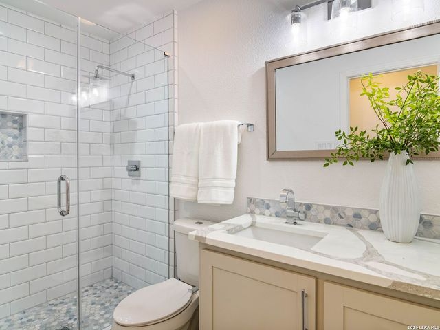 1109 Wiltshire Ave, Terrell Hills, TX 78209