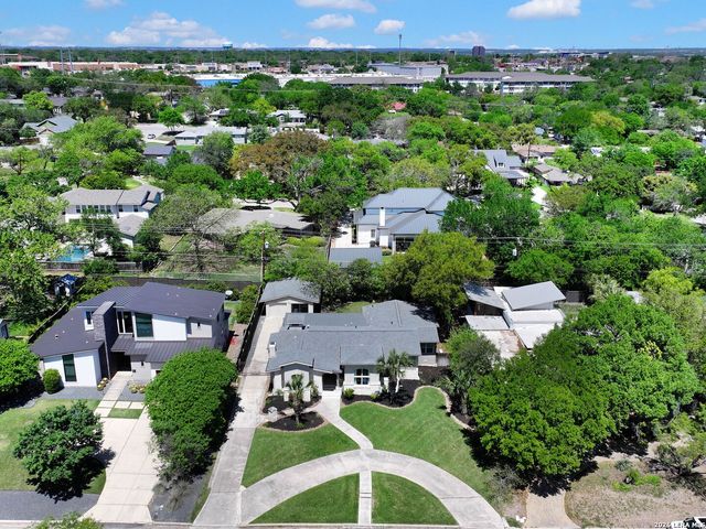 1109 Wiltshire Ave, Terrell Hills, TX 78209