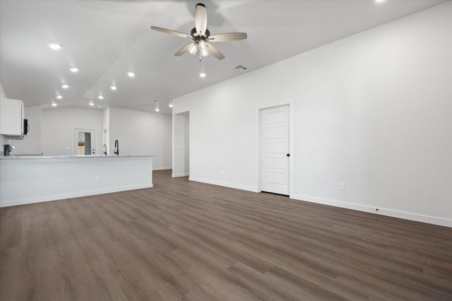 5638 Rice Street, Lubbock, TX 79416