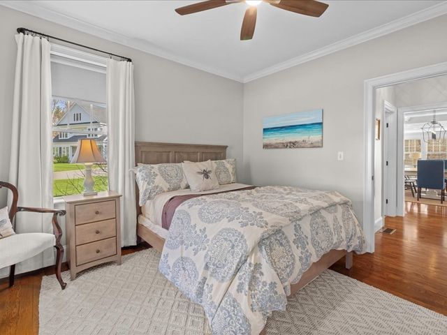 109 Thompson Ave, Westwood, MA 02090