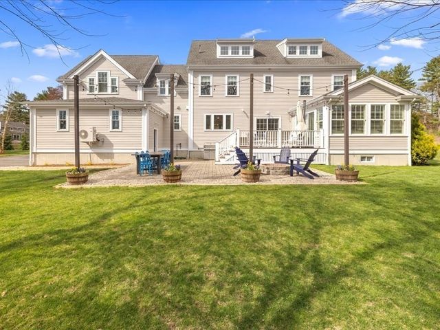 109 Thompson Ave, Westwood, MA 02090