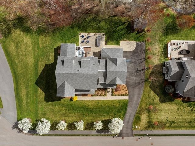 109 Thompson Ave, Westwood, MA 02090