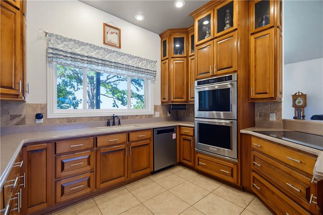 8054 Highway 23 North, Eureka Springs, AR 72631