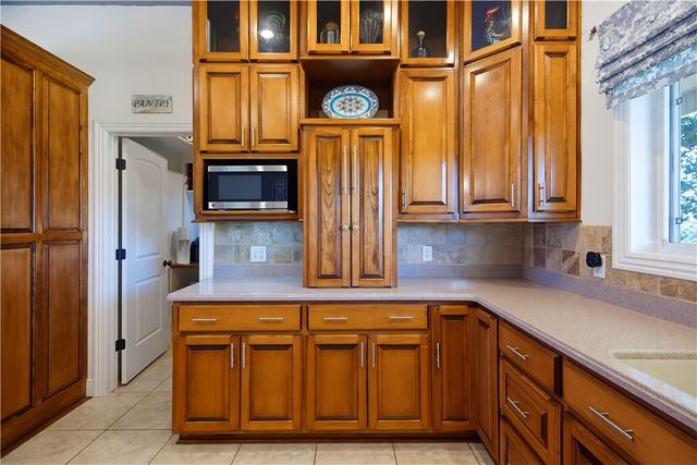 8054 Highway 23 North, Eureka Springs, AR 72631