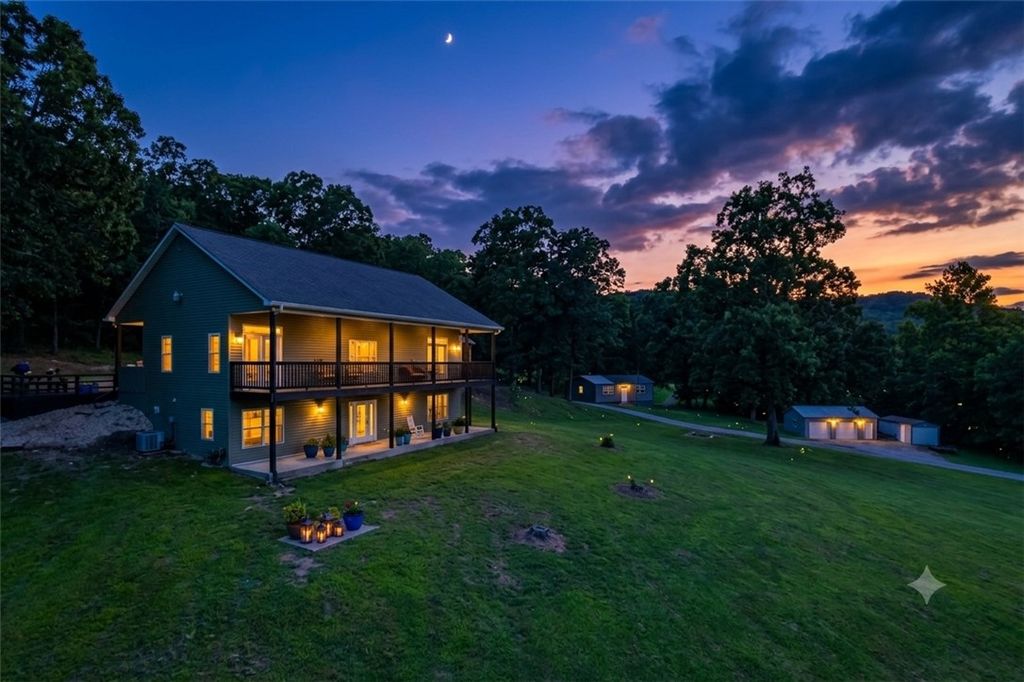 8054 Highway 23 North, Eureka Springs, AR 72631