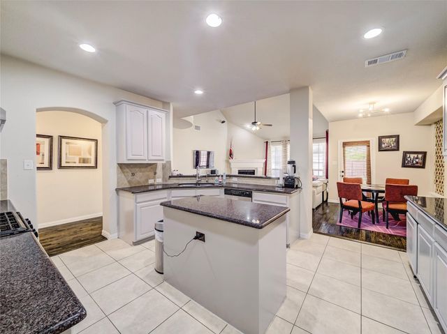 324 Enid Drive, Lewisville, TX 75056