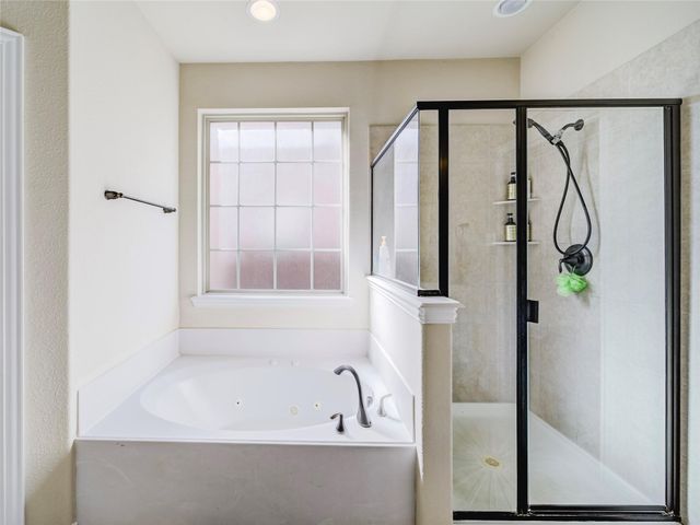 324 Enid Drive, Lewisville, TX 75056