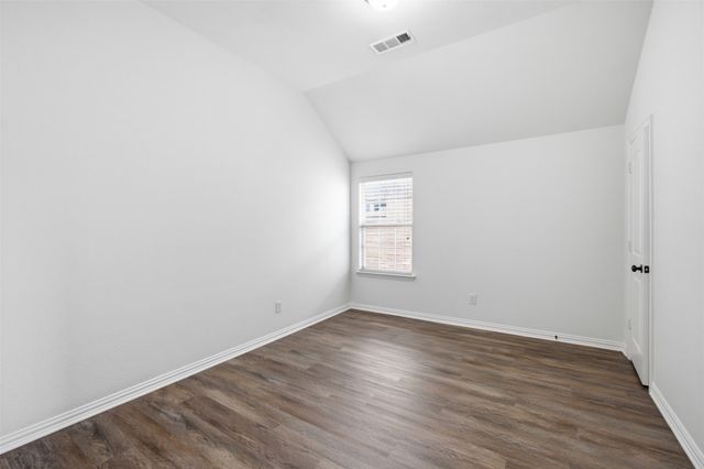 324 Enid Drive, Lewisville, TX 75056