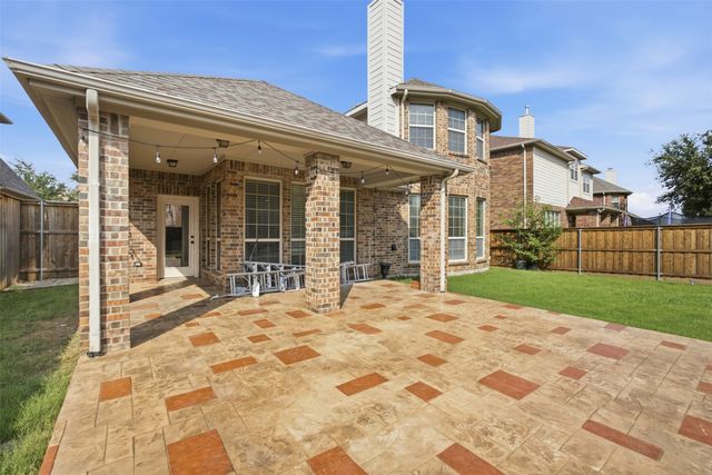 324 Enid Drive, Lewisville, TX 75056