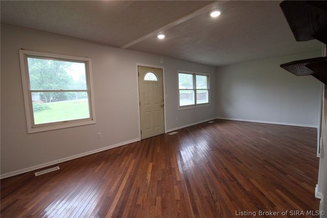 2123 Cherry Circle, Georgetown, IN 47122
