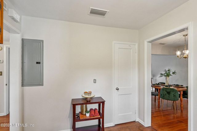 4455 WATER OAK Lane, Jacksonville, FL 32210