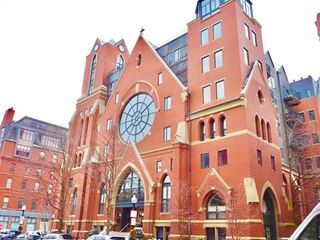 2 Clarendon Street 24, Boston, MA 02116