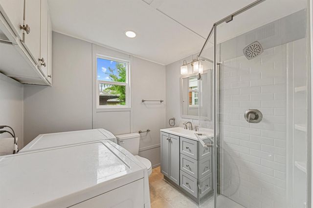 6645 Fairfield Street, Houston, TX 77023