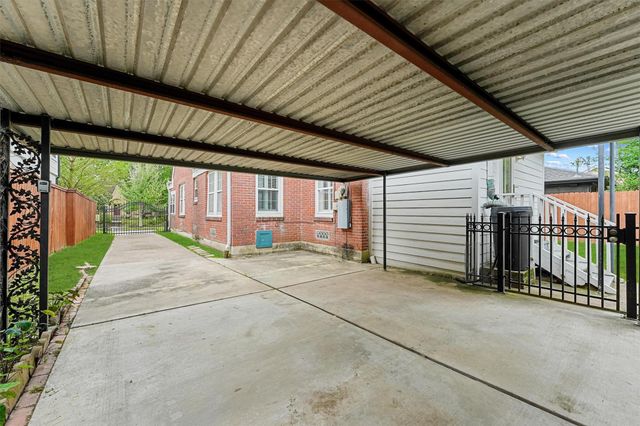 6645 Fairfield Street, Houston, TX 77023