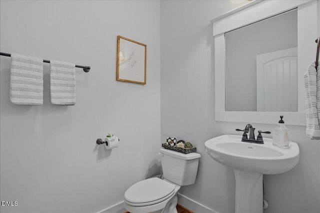 226 Braddock Drive, Lillington, NC 27546