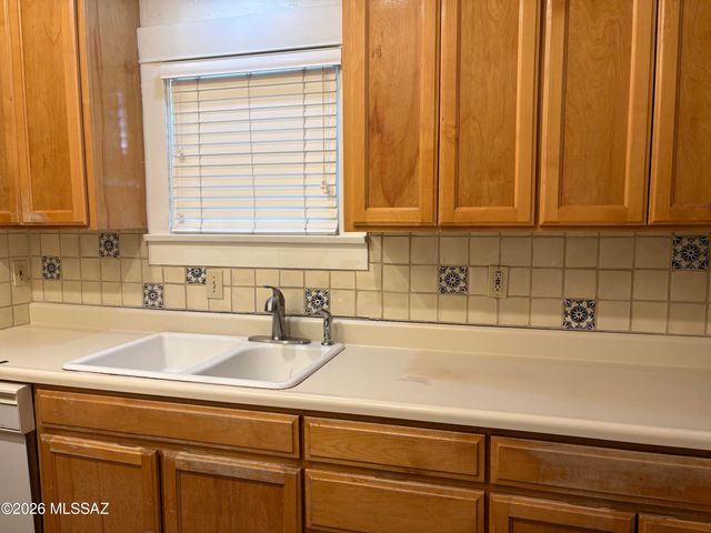 2027 E 1st St Unit 1, Tucson, AZ 85719