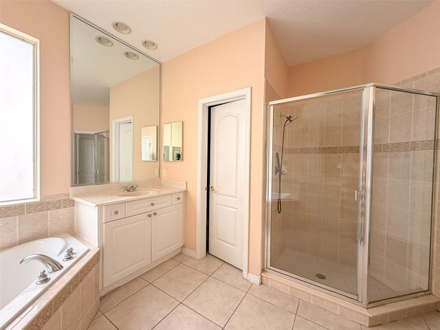 12947 RUNSWICK AVENUE, Windermere, FL 34786