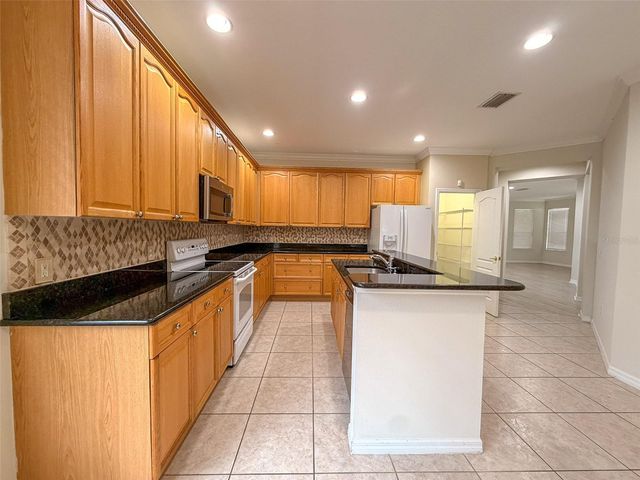 12947 RUNSWICK AVENUE, Windermere, FL 34786
