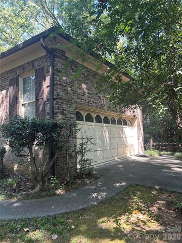 101 Medearis Drive, Charlotte, NC 28211