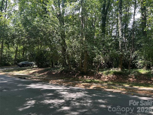 101 Medearis Drive, Charlotte, NC 28211