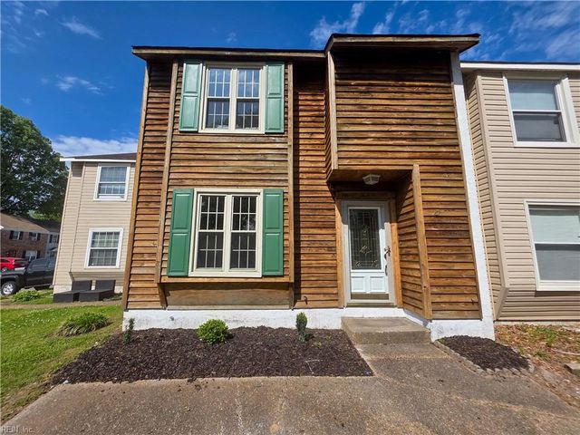 443 Hill Meadow DR, Virginia Beach, VA 23454