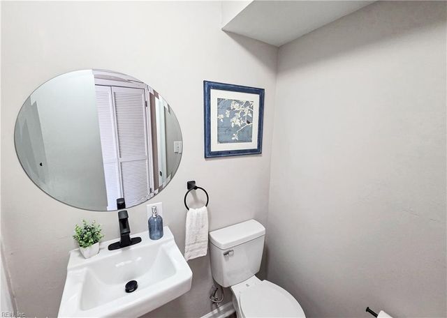 443 Hill Meadow DR, Virginia Beach, VA 23454