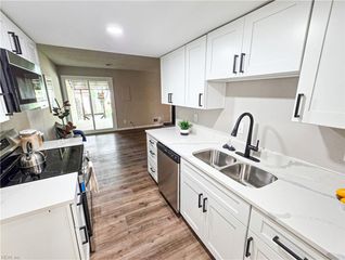 443 Hill Meadow DR, Virginia Beach, VA 23454