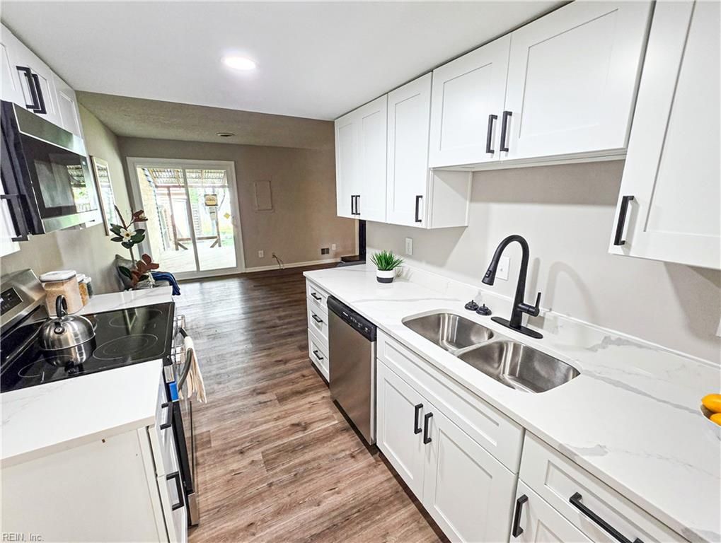 443 Hill Meadow DR, Virginia Beach, VA 23454