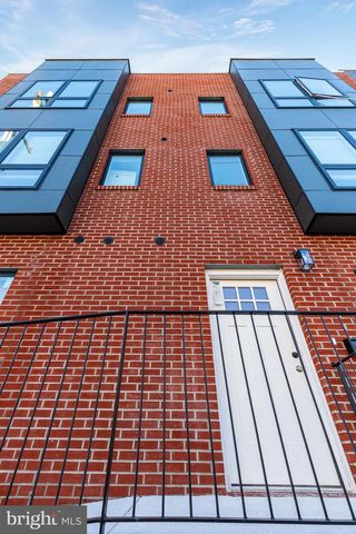 2400 W MONTGOMERY AVE, Philadelphia, PA 19121