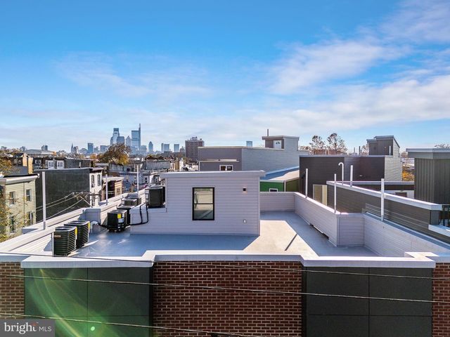 2400 W MONTGOMERY AVE, Philadelphia, PA 19121
