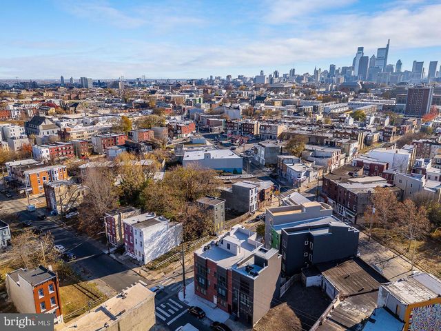 2400 W MONTGOMERY AVE, Philadelphia, PA 19121