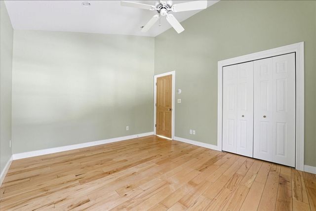 7 Swamp Rd, Plymouth, MA 02360