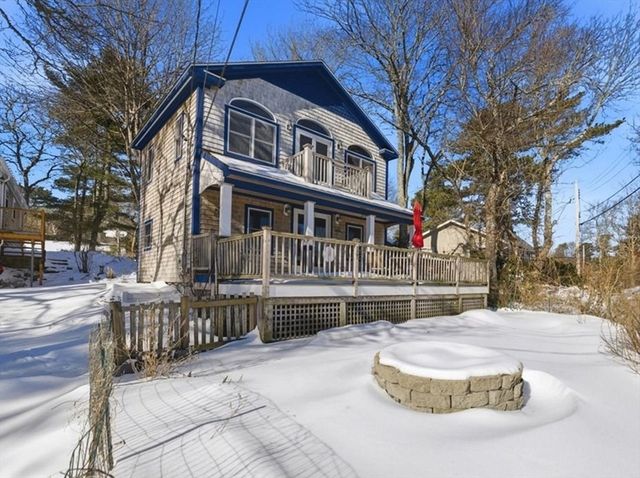 7 Swamp Rd, Plymouth, MA 02360