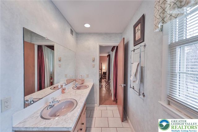 4102 Kilmer Avenue, Allentown City, PA 18104