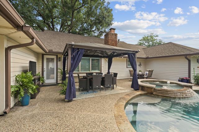 330 Bayou View Drive, Seabrook, TX 77586