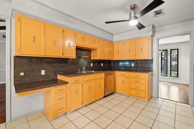 2704 Wentwood Valley Drive, Little Rock, AR 72212