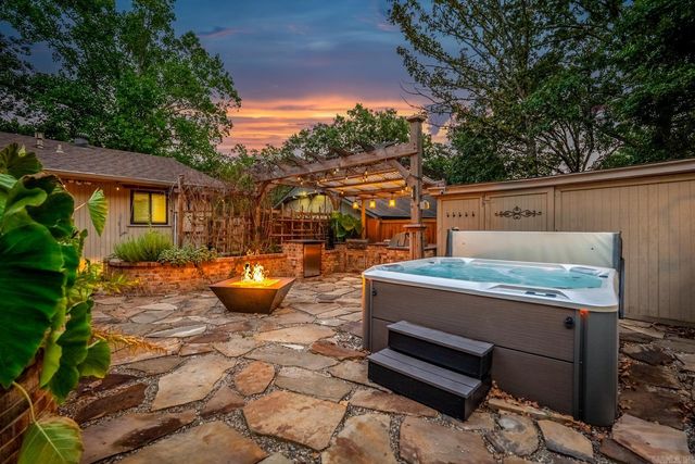 2704 Wentwood Valley Drive, Little Rock, AR 72212