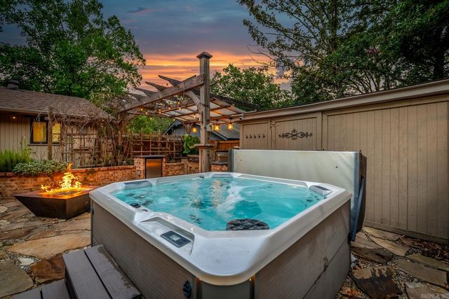 2704 Wentwood Valley Drive, Little Rock, AR 72212