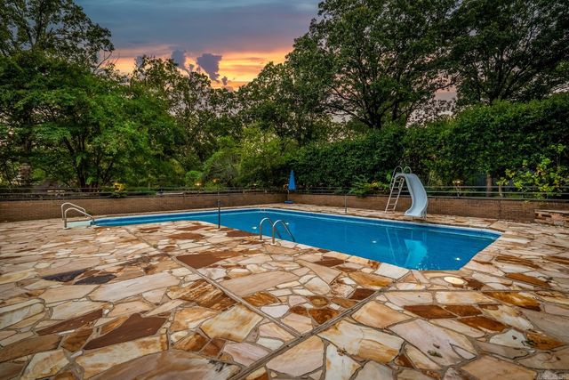 2704 Wentwood Valley Drive, Little Rock, AR 72212