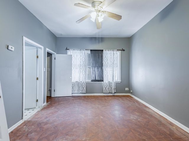 4722 S Ada Street, Chicago, IL 60609