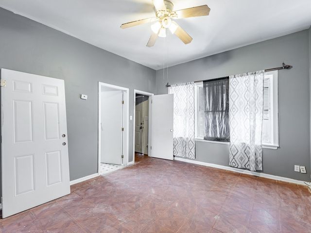 4722 S Ada Street, Chicago, IL 60609