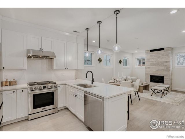 4640 W 39th Avenue, Denver, CO 80212