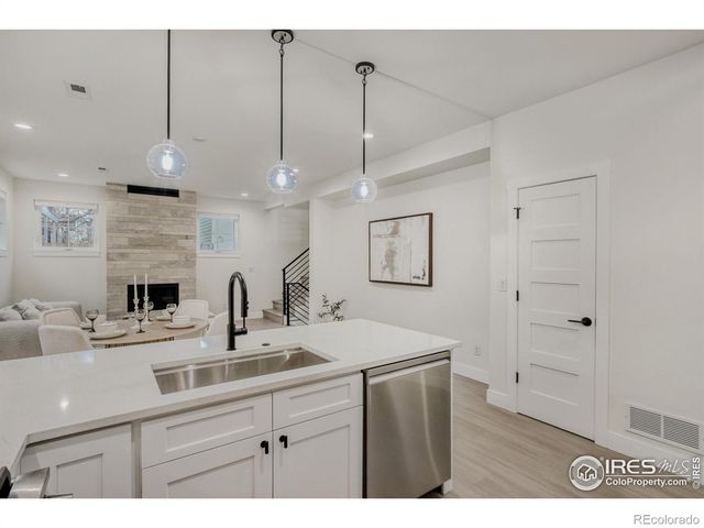 4640 W 39th Avenue, Denver, CO 80212